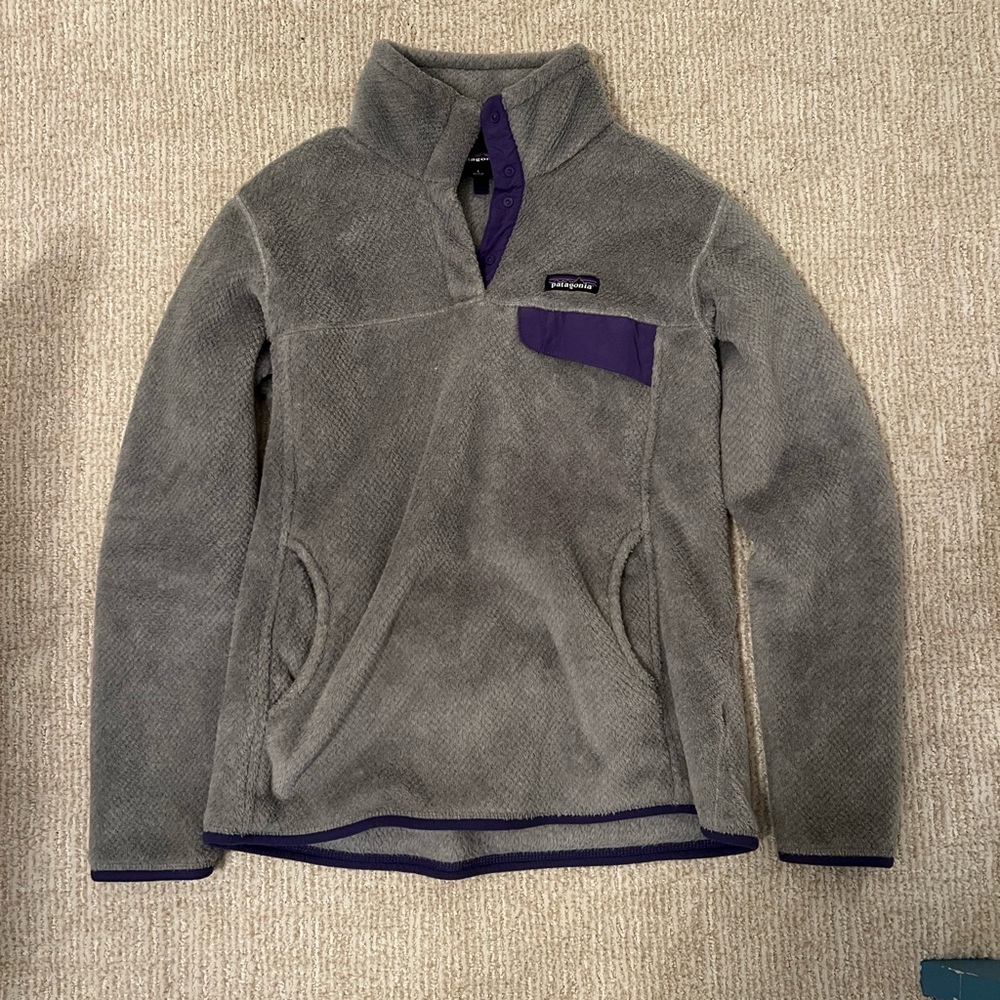 Patagonia Gray and Purple Fleece